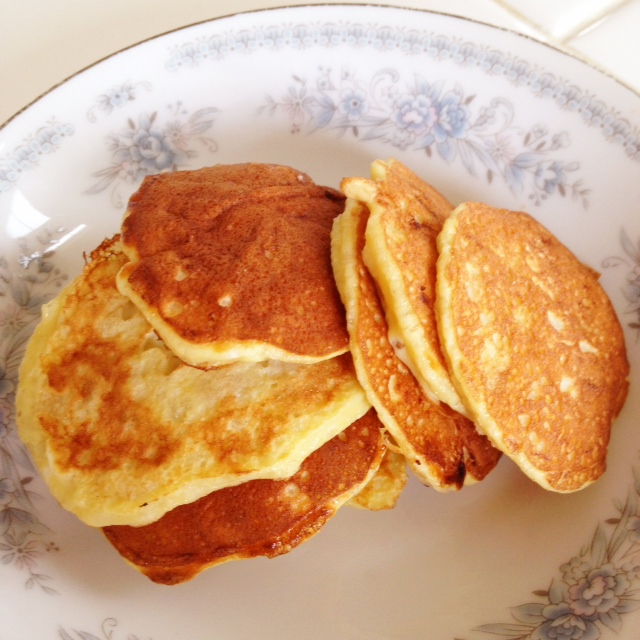 https://www.blogilates.com/wp-content/uploads/2012/08/pancakes.jpeg