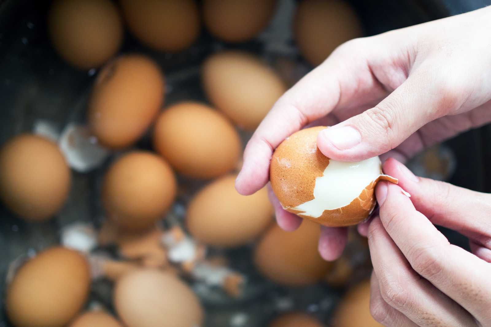 Easy egg peeling hack + allowing myself a break… | 38 of 90