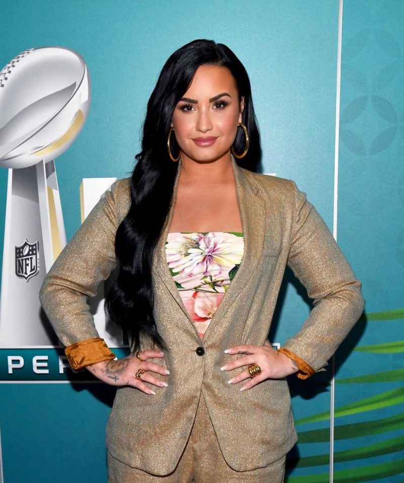 demi lovato superbowl in tan blazer