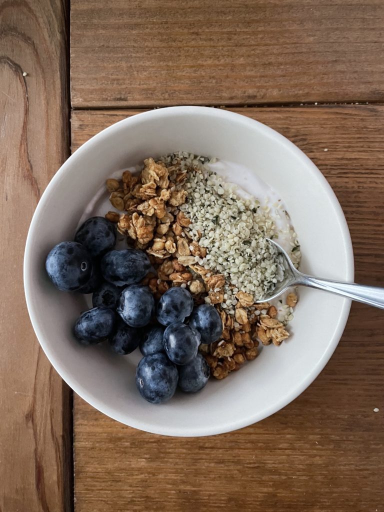 hemp seeds on yogurt with blueberries how to eat more protein at breakfast