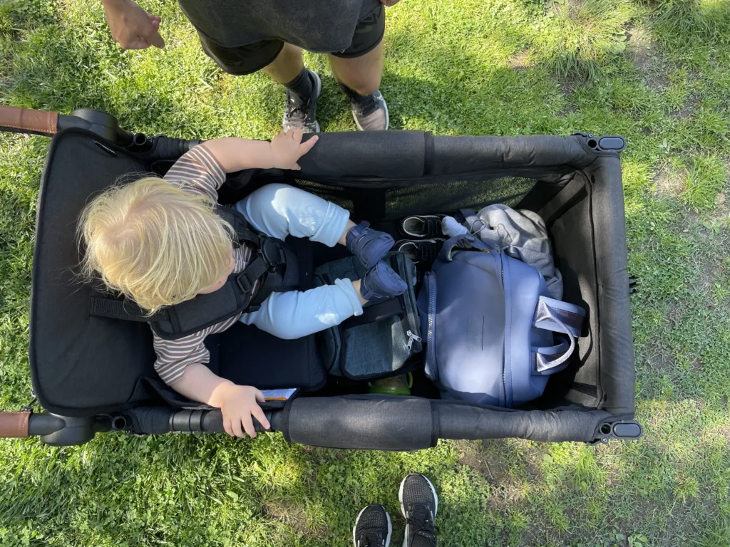 wonderfold stroller wagon view from above