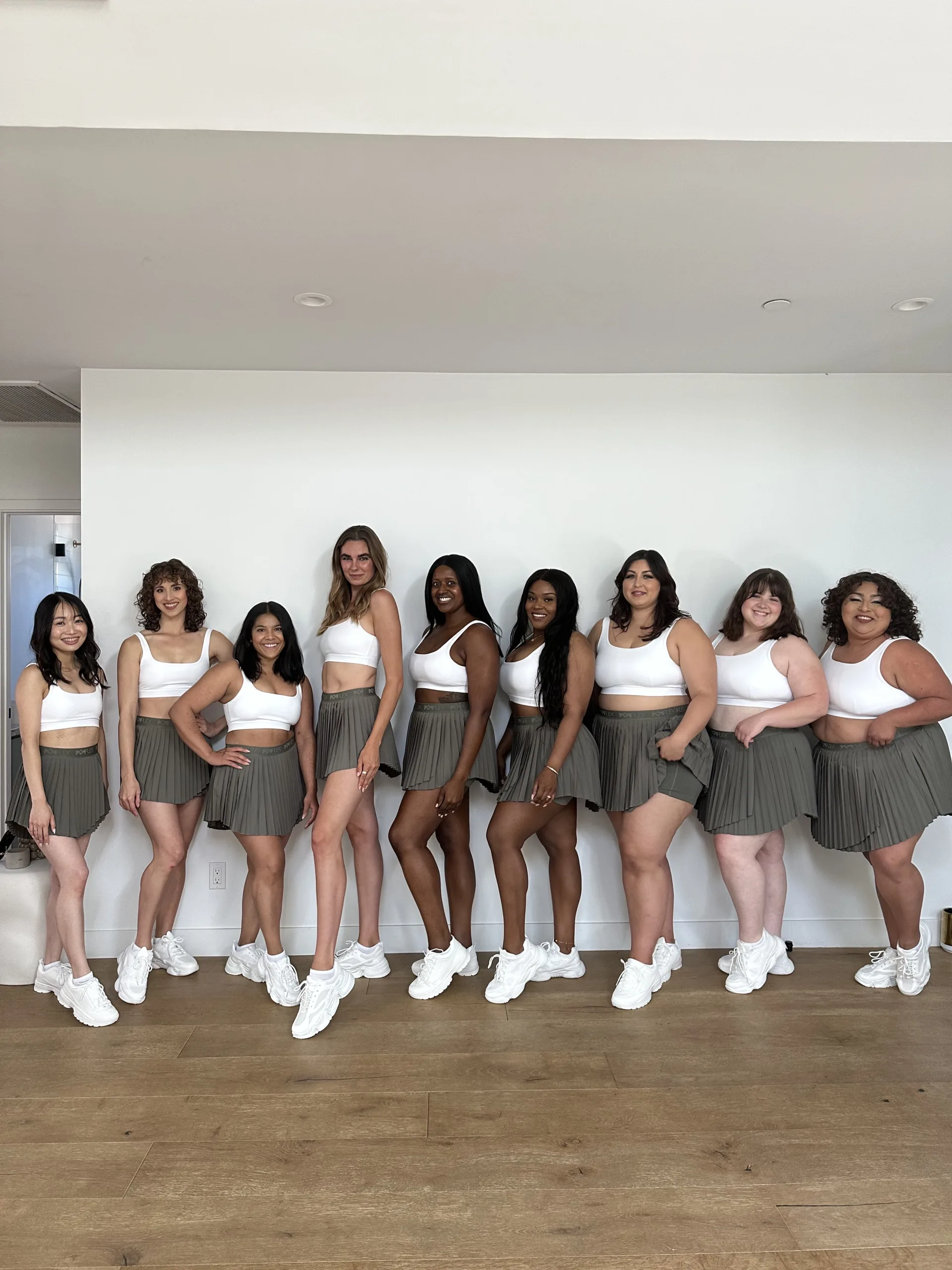 Evidence that XXS-3X CAN glance excellent in the similar taste skort